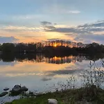 Nad Jeziorem Bystrzyna Casa vacanze *