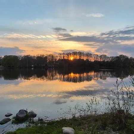 Nad Jeziorem Bystrzyna Casa vacanze *