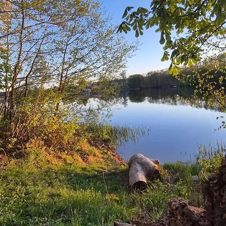 Nad Jeziorem Bystrzyna Casa vacanze *